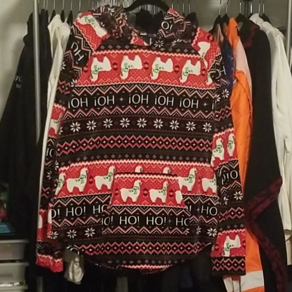 Fleece Holiday Llama hoodie with pockets juniorsXL